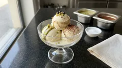 Gelato al latte condensato senza gelatiera: base fiordilatte pronta in pochi minuti